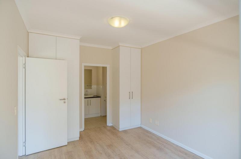 2 Bedroom Property for Sale in Muizenberg Western Cape